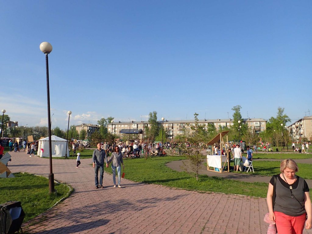 The ‘hipster food market’. I’ve just realised this picture makes it look quite empty, but it was more that it was a big park – most sections were clogged with people