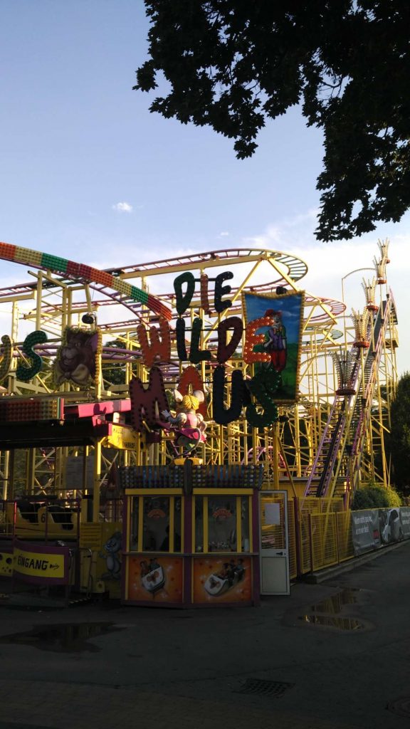 Adelaideans will remember the ‘Mad Mouse’, a legendary fairground ride from the annual Royal Adelaide Show – shut down due to multiple catastrophic safety failures. Let’s hope Die Wilde Maus (The Wild Mouse) is safer…